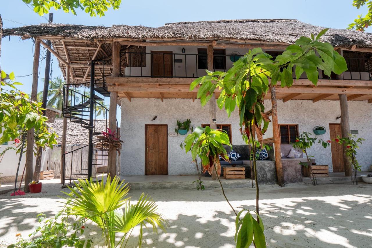 Bahari Beach Bungalows Jambiani  Exteriör bild